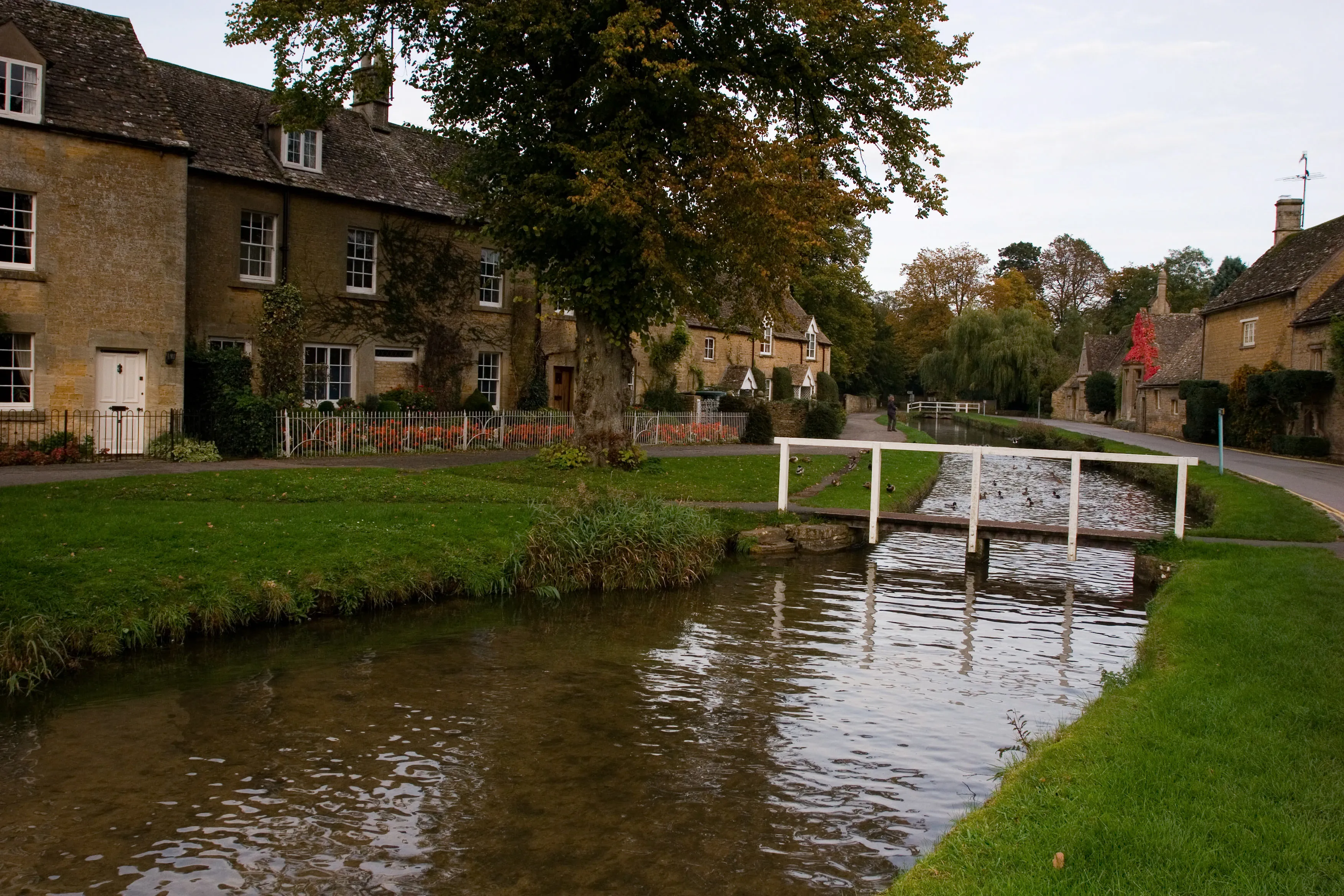 Architectural photography by Simon Wickes